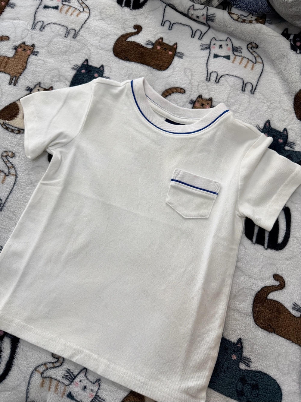 3x$21 Janie and Jack White Kids Pocket Tee with Navy Trim